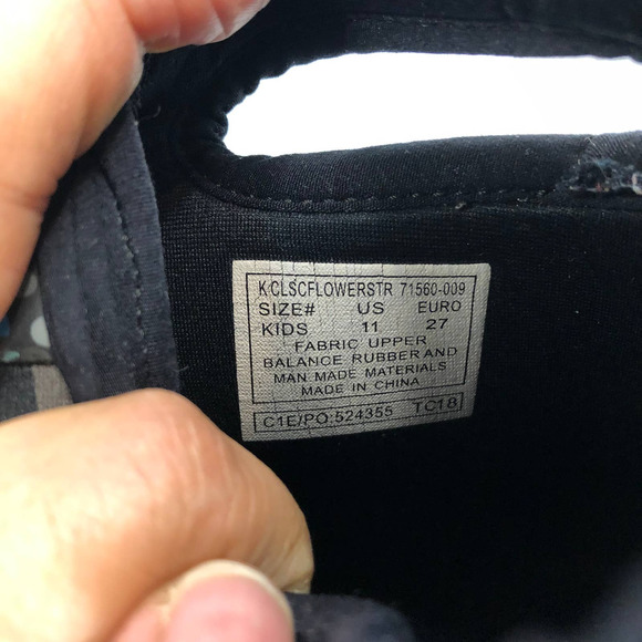 Bogs Youth Floral Stripe Kids Size 11 - Picture 2 of 6